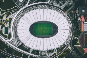 ipad版-王者归来！Scout首秀即巅峰，公牛主场沸腾见证传奇回归